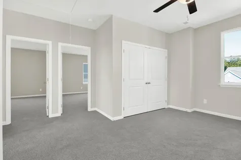 6141 Saxlingham Place Smyrna TN 37167