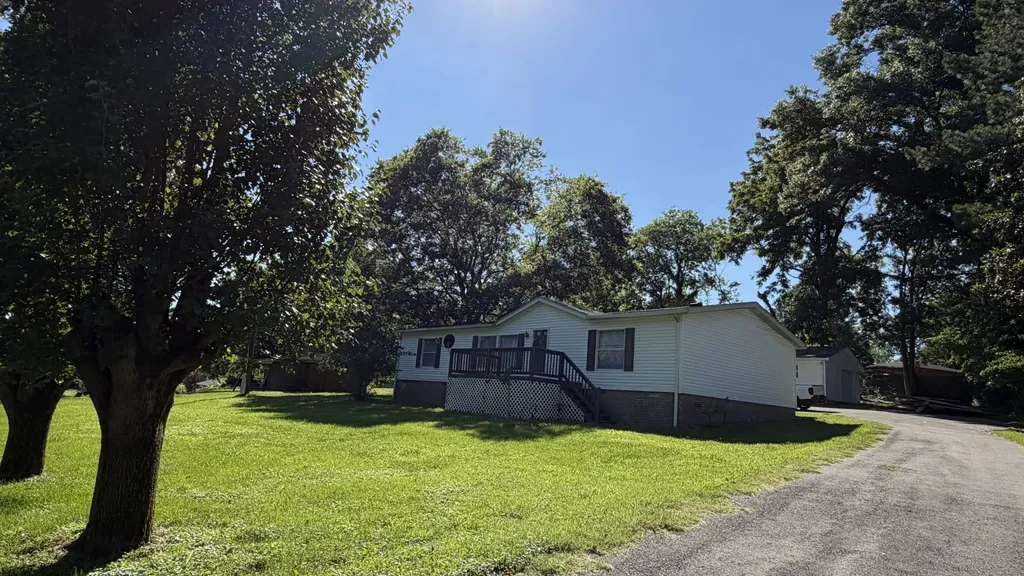 125 Fisher Street Goodlettsville TN 37072