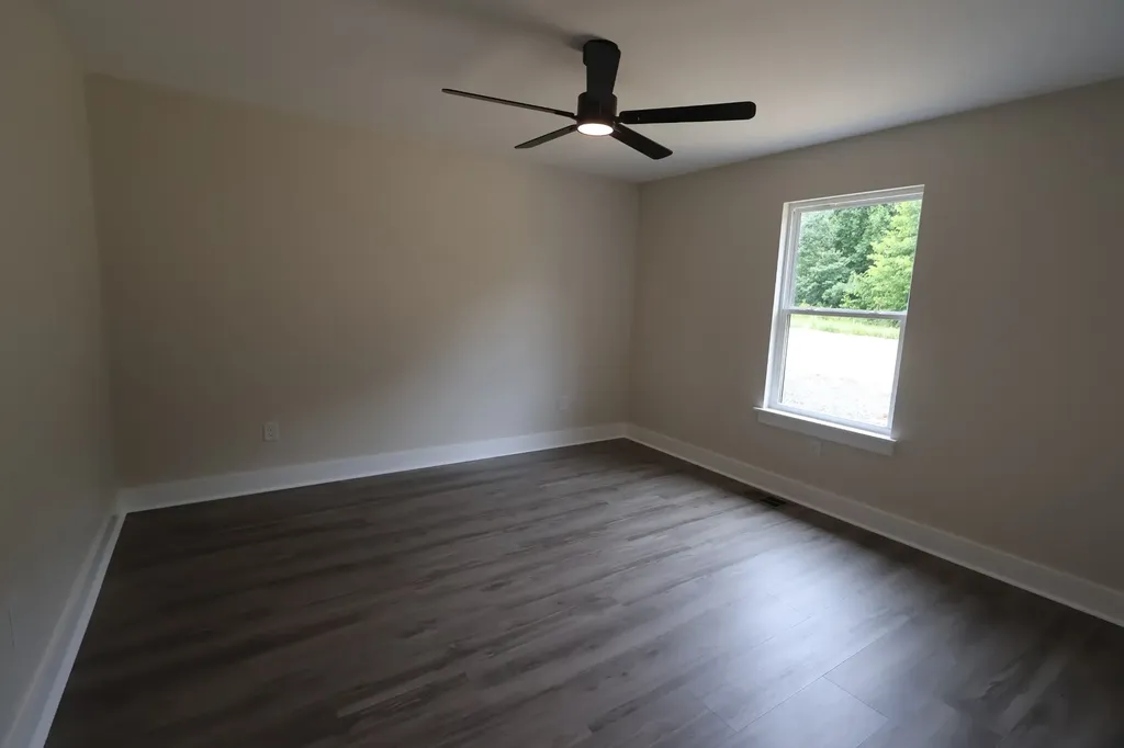 7208 Carthage Road Pleasant Shade TN 37145
