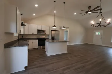 7208 Carthage Road Pleasant Shade TN 37145