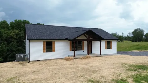 7208 Carthage Road Pleasant Shade TN 37145