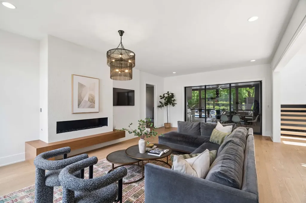 1807 Castleman Drive Nashville TN 37215