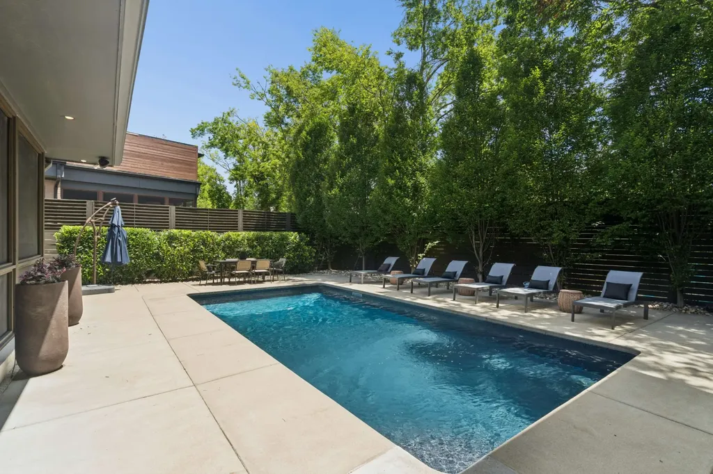 1807 Castleman Drive Nashville TN 37215