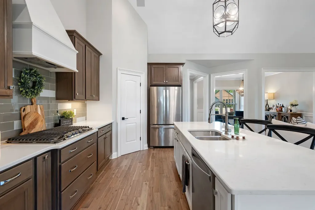 1022 Julian Way Murfreesboro TN 37128