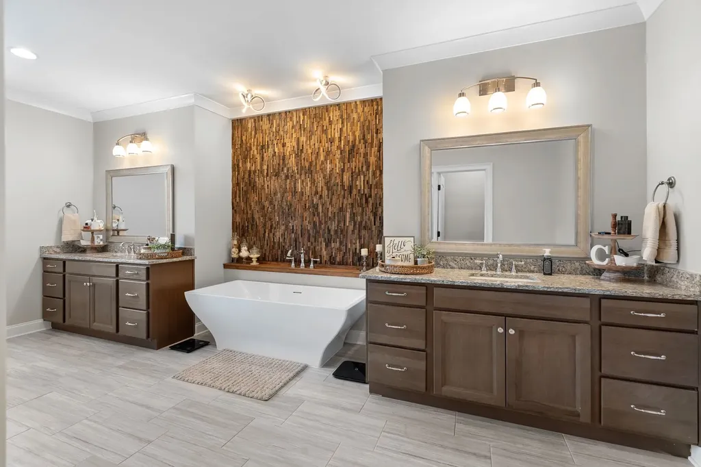 1022 Julian Way Murfreesboro TN 37128