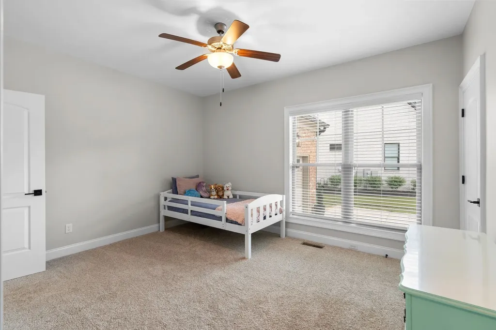 1022 Julian Way Murfreesboro TN 37128