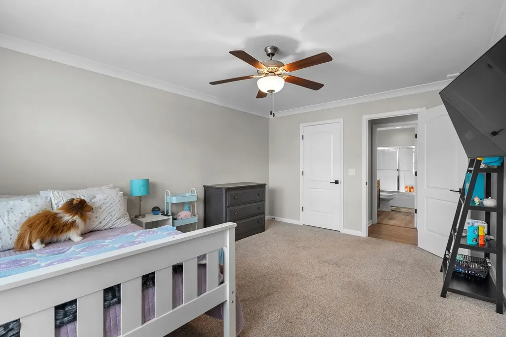 1022 Julian Way Murfreesboro TN 37128