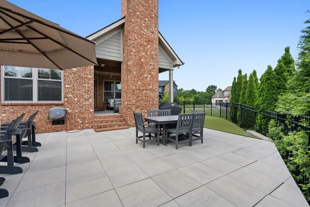 1022 Julian Way Murfreesboro TN 37128