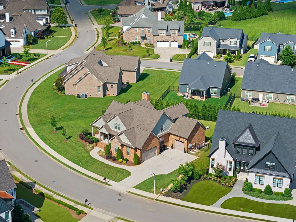 1022 Julian Way Murfreesboro TN 37128