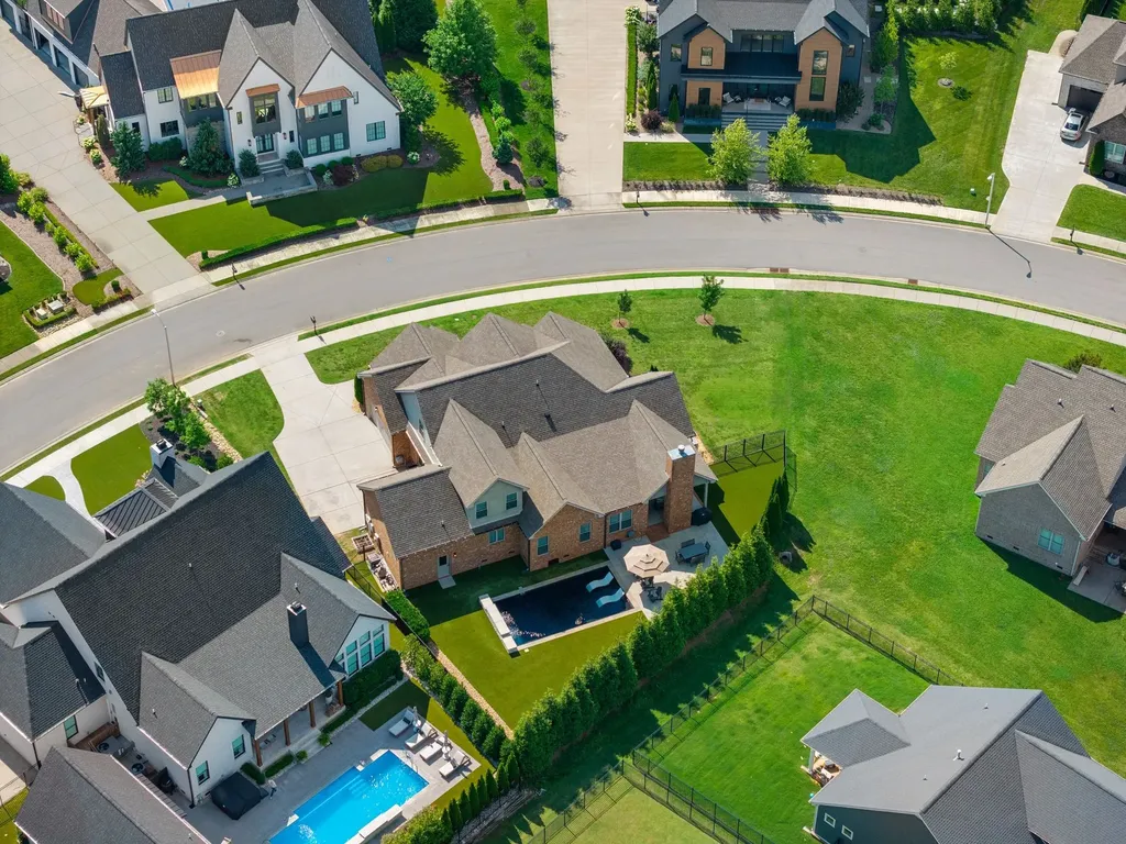 1022 Julian Way Murfreesboro TN 37128