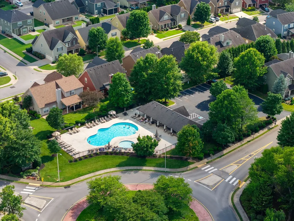 1022 Julian Way Murfreesboro TN 37128