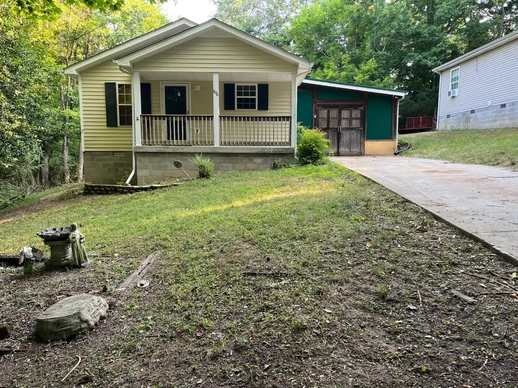890 Locust Drive Clarksville TN 37040
