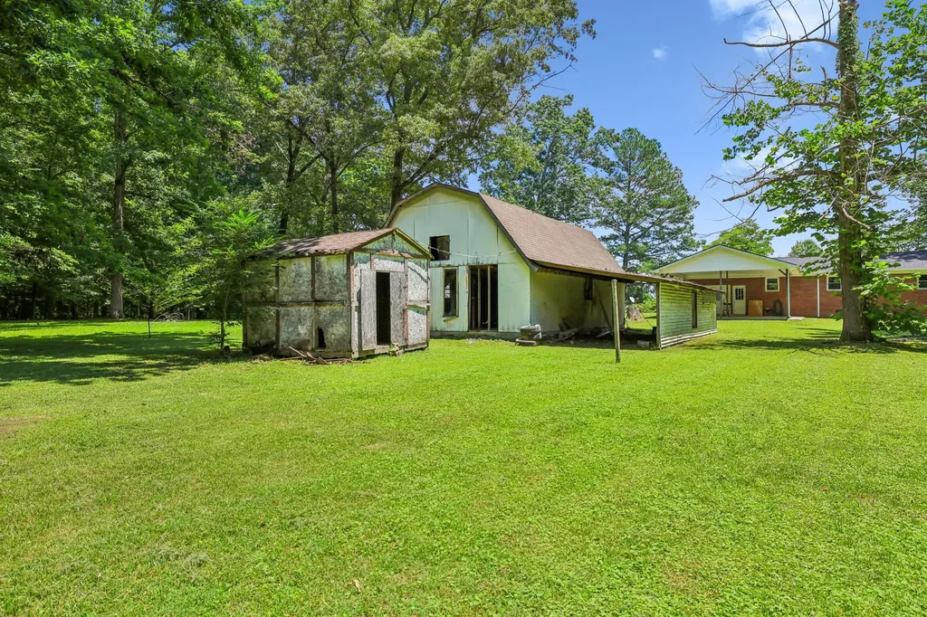 512 New Rock Creek Road Tullahoma TN 37388