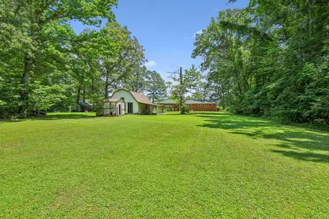 512 New Rock Creek Road Tullahoma TN 37388