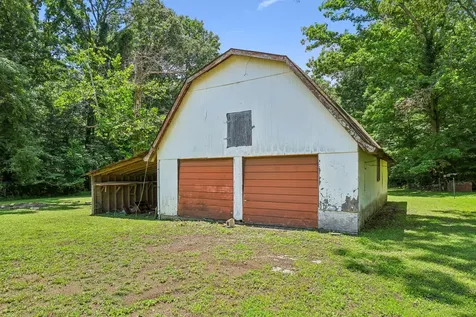 512 New Rock Creek Road Tullahoma TN 37388