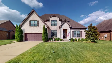 5709 Iverson Drive Murfreesboro TN 37127