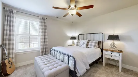 5709 Iverson Drive Murfreesboro TN 37127