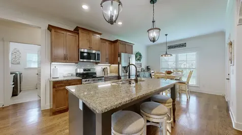 5709 Iverson Drive Murfreesboro TN 37127