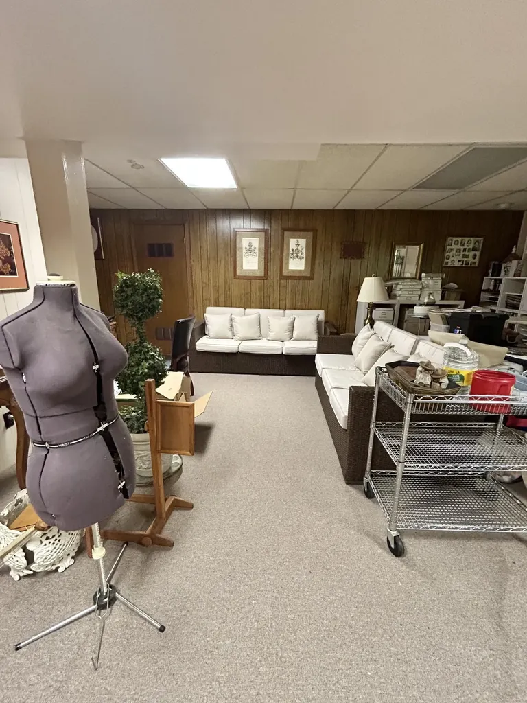 229 S Valley Road, S Hendersonville TN 37075