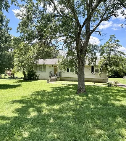 229 S Valley Road, S Hendersonville TN 37075