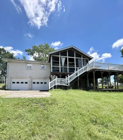 229 S Valley Road, S Hendersonville TN 37075