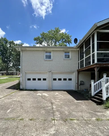 229 S Valley Road, S Hendersonville TN 37075