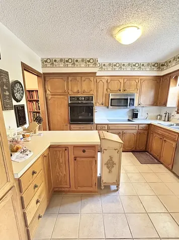 229 S Valley Road, S Hendersonville TN 37075