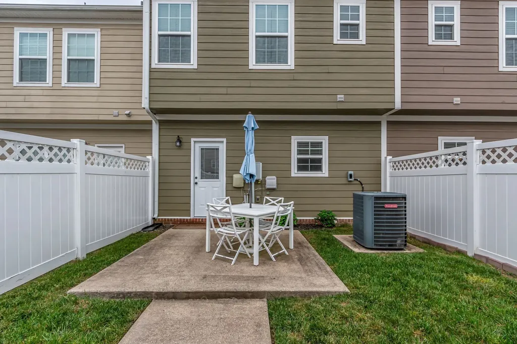 307 Oldbury Lane Spring Hill TN 37174