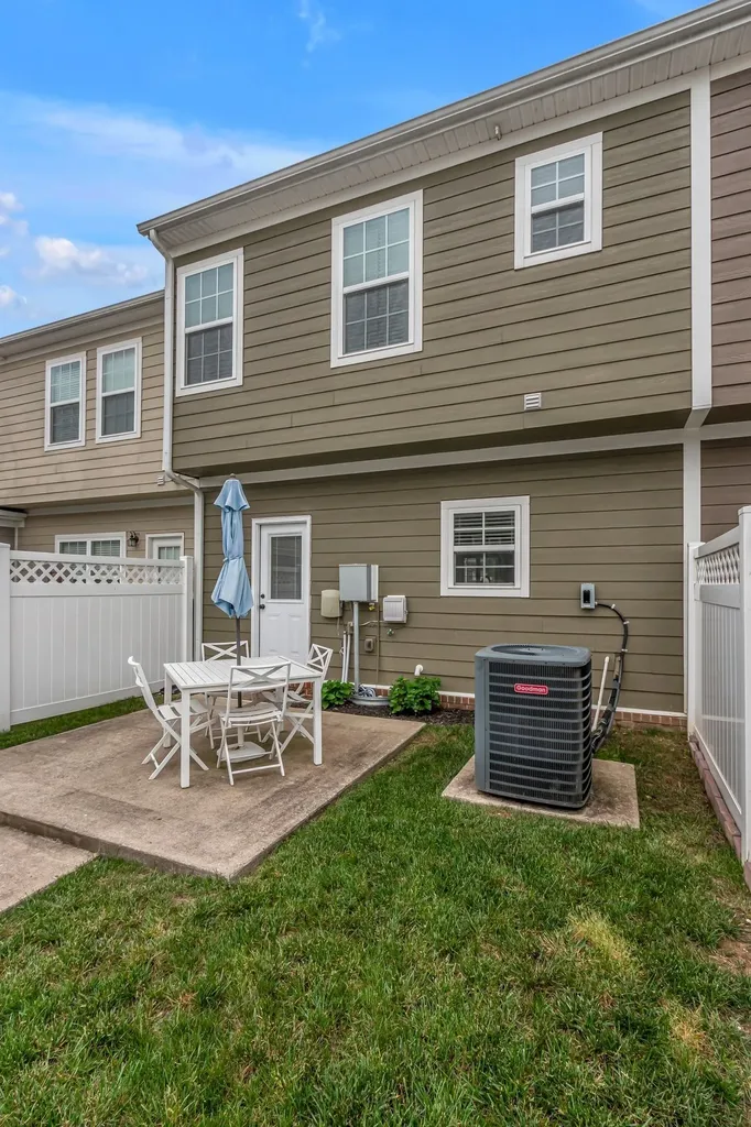307 Oldbury Lane Spring Hill TN 37174
