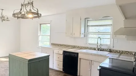 365 Stacy Road Manchester TN 37355