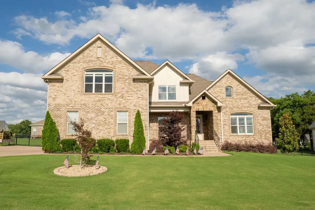 302 Kelsey Grace Place Mount Juliet TN 37122