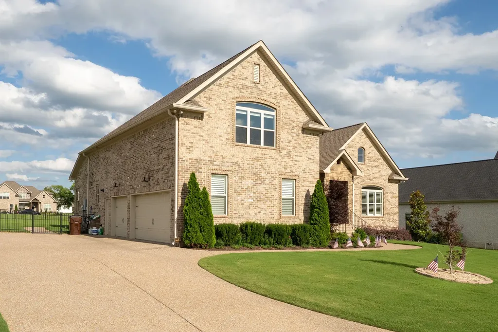 302 Kelsey Grace Place Mount Juliet TN 37122
