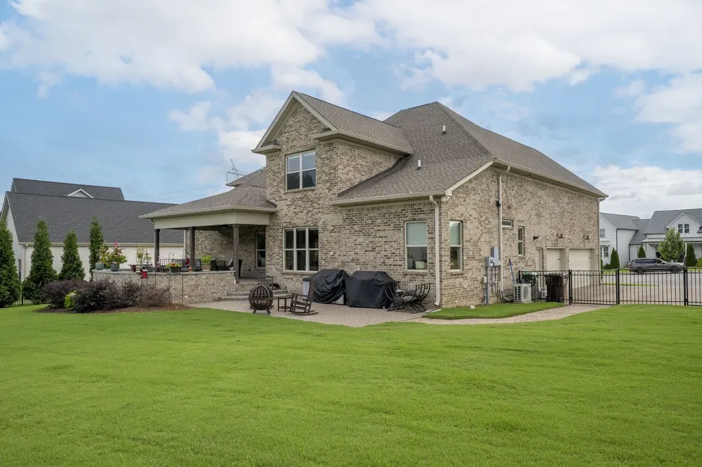 302 Kelsey Grace Place Mount Juliet TN 37122