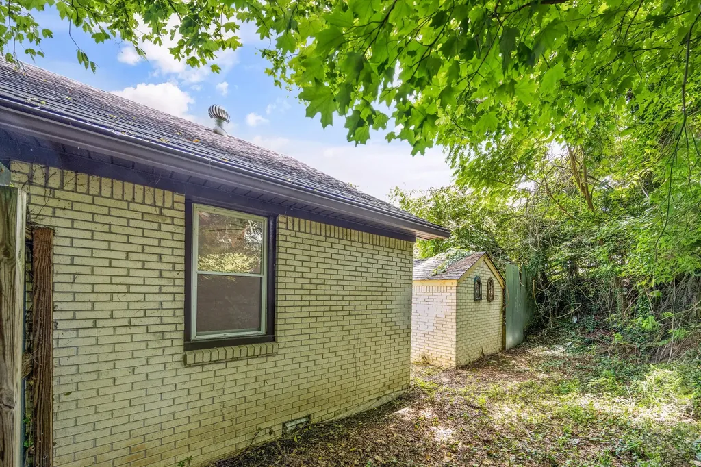 406 Bellview Ave, N Fayetteville TN 37334