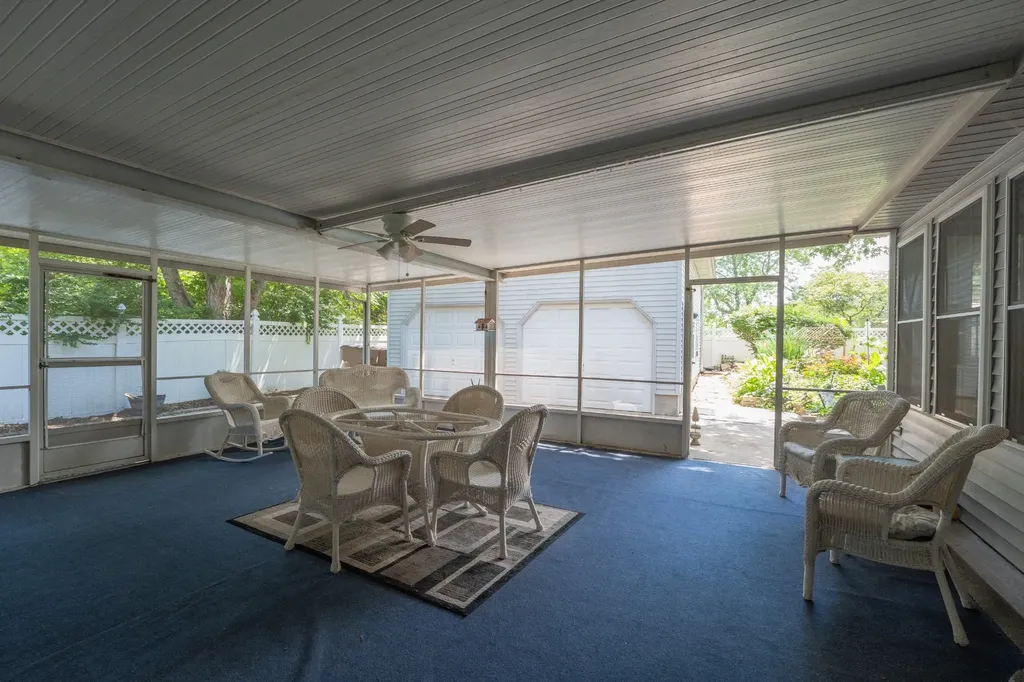 132 Clearlake Dr, E Nashville TN 37217