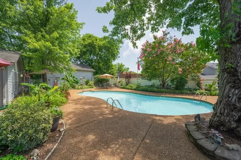 132 Clearlake Dr, E Nashville TN 37217