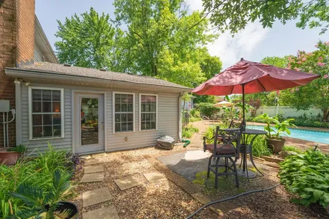 132 Clearlake Dr, E Nashville TN 37217
