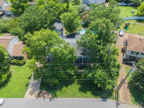 132 Clearlake Dr, E Nashville TN 37217