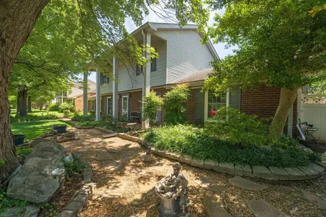 132 Clearlake Dr, E Nashville TN 37217