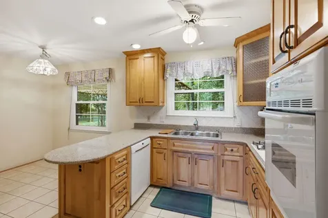 208 Lake Terrace Drive Hendersonville TN 37075
