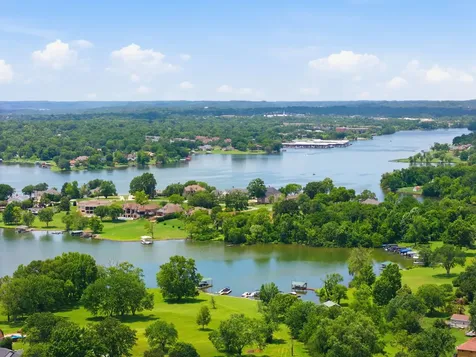 208 Lake Terrace Drive Hendersonville TN 37075