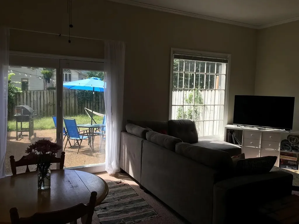 2607B Blakemore Avenue Nashville TN 37212