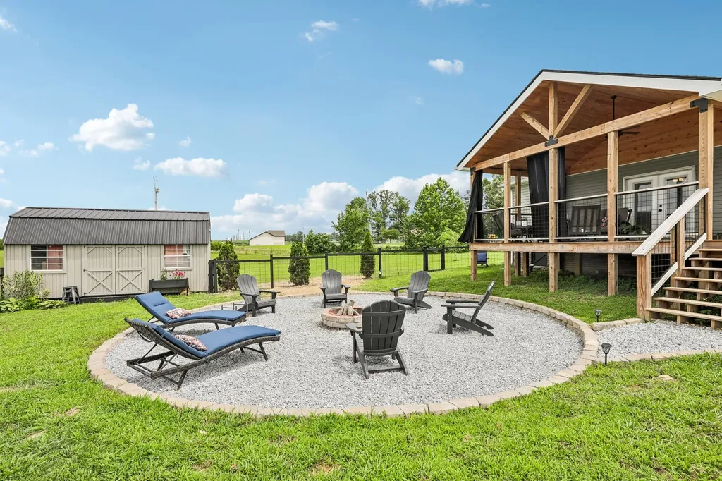 1259 N Corinth Road Portland TN 37148