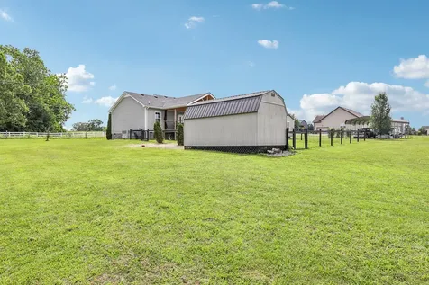1259 N Corinth Road Portland TN 37148