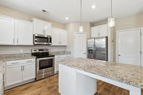 2255 Viking Court Murfreesboro TN 37127