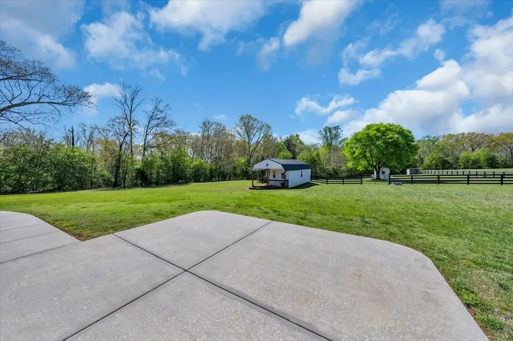 150 Edie Mae Lane Winchester TN 37398