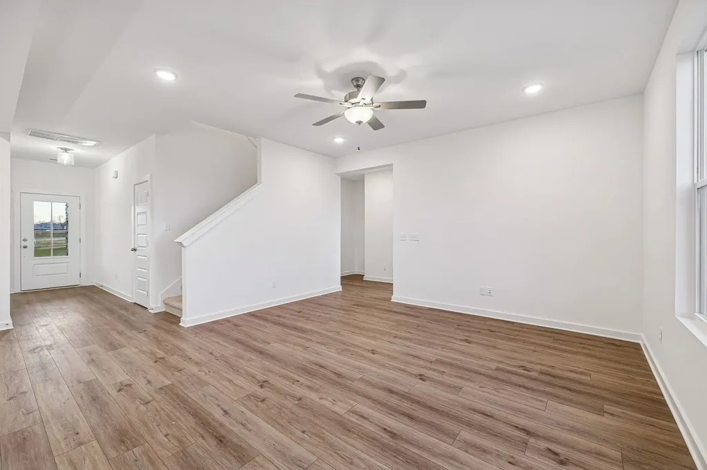 8008 Netterfield Drive White House TN 37188