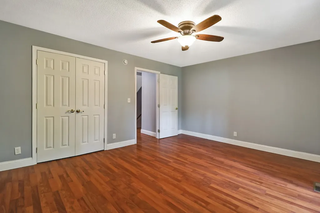 48 Wilshire Heights Drive Crossville TN 38558