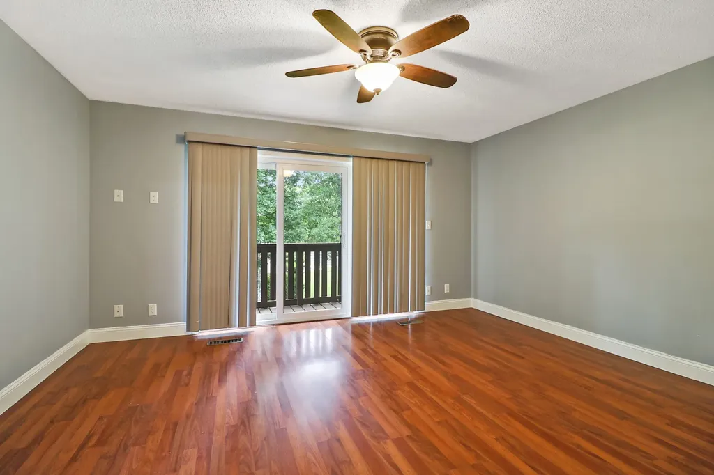 48 Wilshire Heights Drive Crossville TN 38558