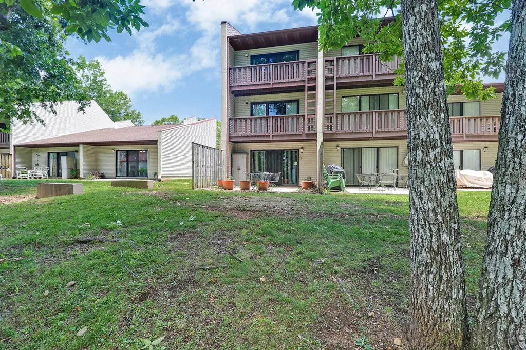 48 Wilshire Heights Drive Crossville TN 38558